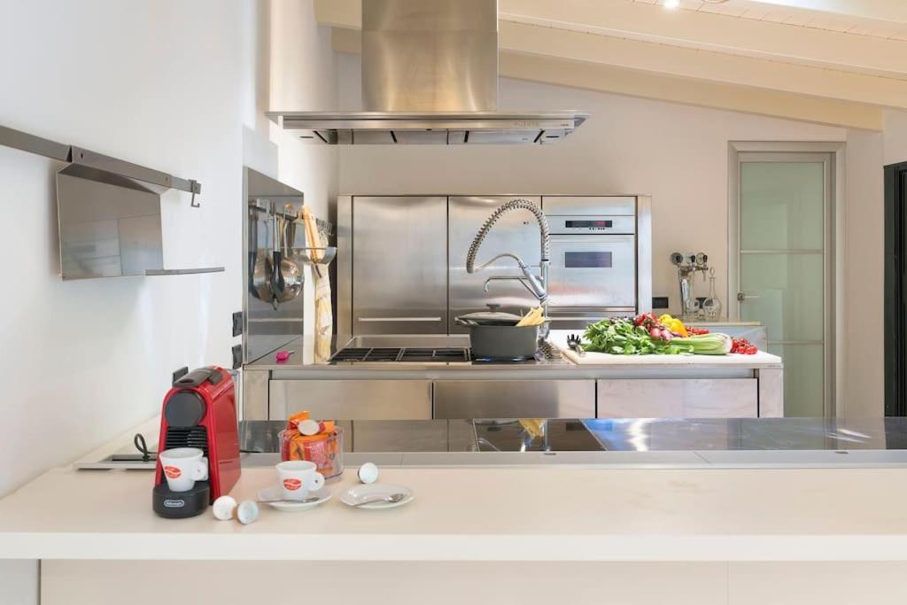 Torrearsa Luxury Garden Suite - ปาแลร์โม ภายนอก รูปภาพ